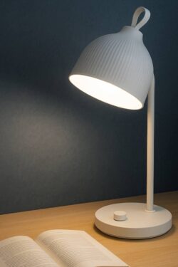 Yage YG T126 Rechargeable LED Table Lamp